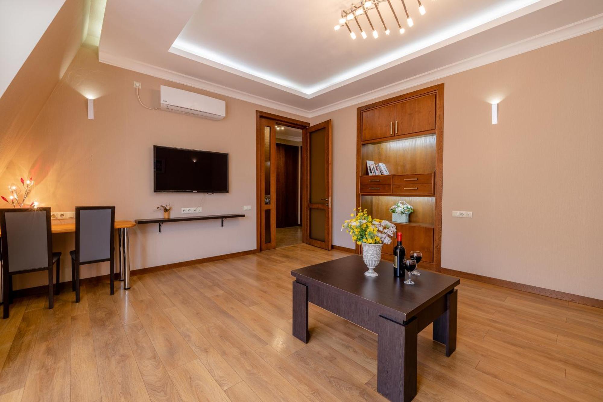 Ingorokva Residence I Tbilisi ภายนอก รูปภาพ